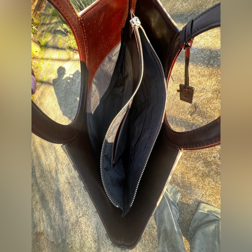 AUTHENTIC Vintage Burberry London Tote Bag - Picture 8 of 14